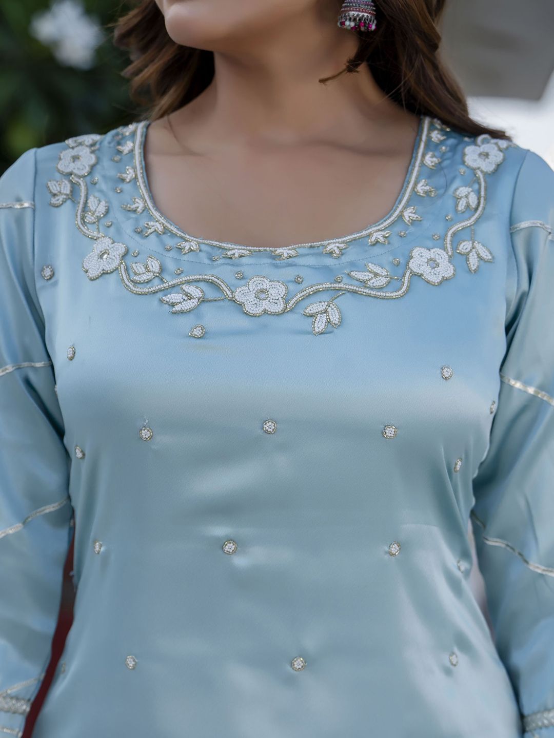 Dhiyona AN Blue Floral Embroidered Round Neck Straight Kurti With Sharara And Dupatta