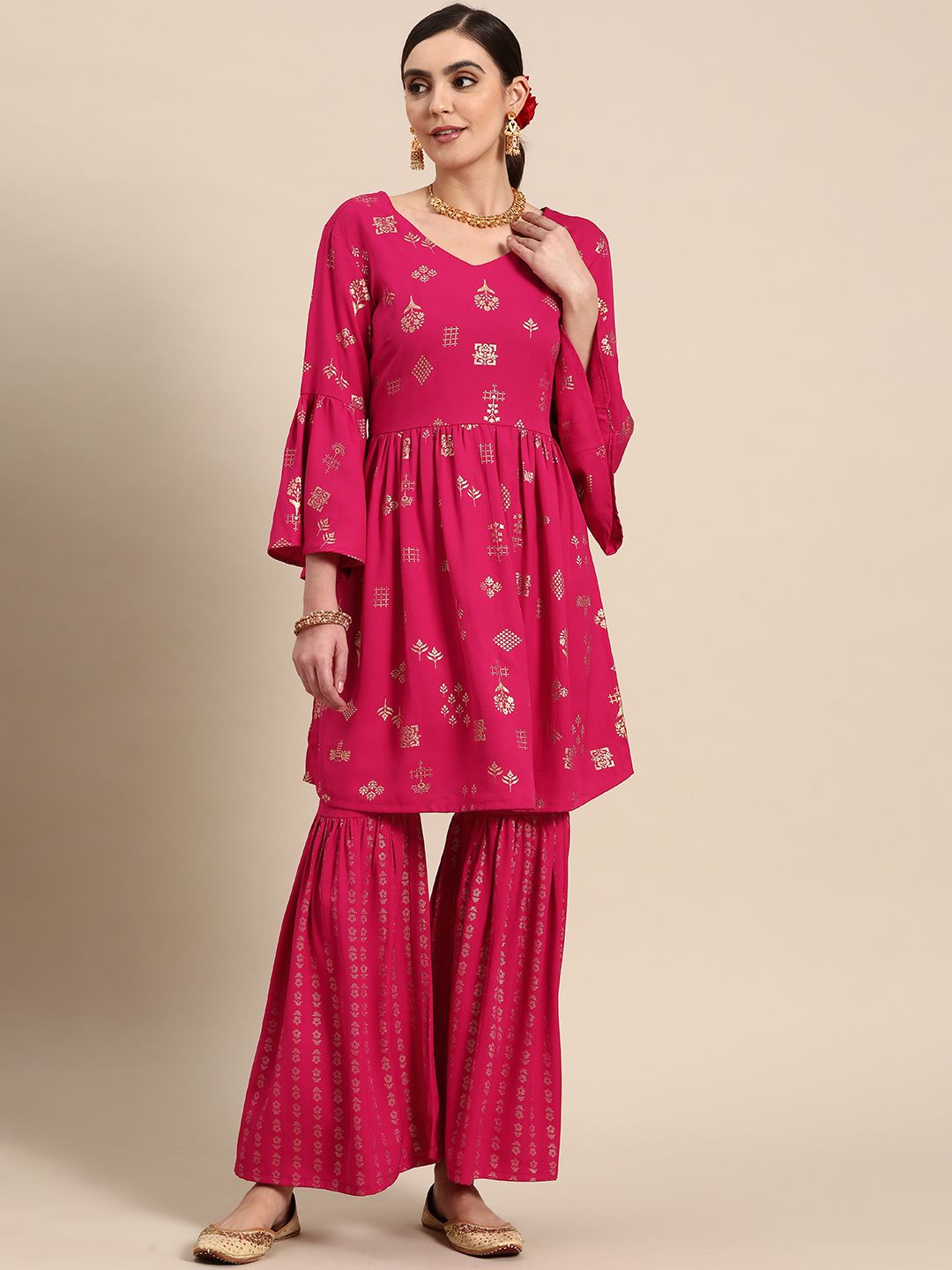 Dhiyona AN Floral Foil Printed Regular Kurta With Sharara