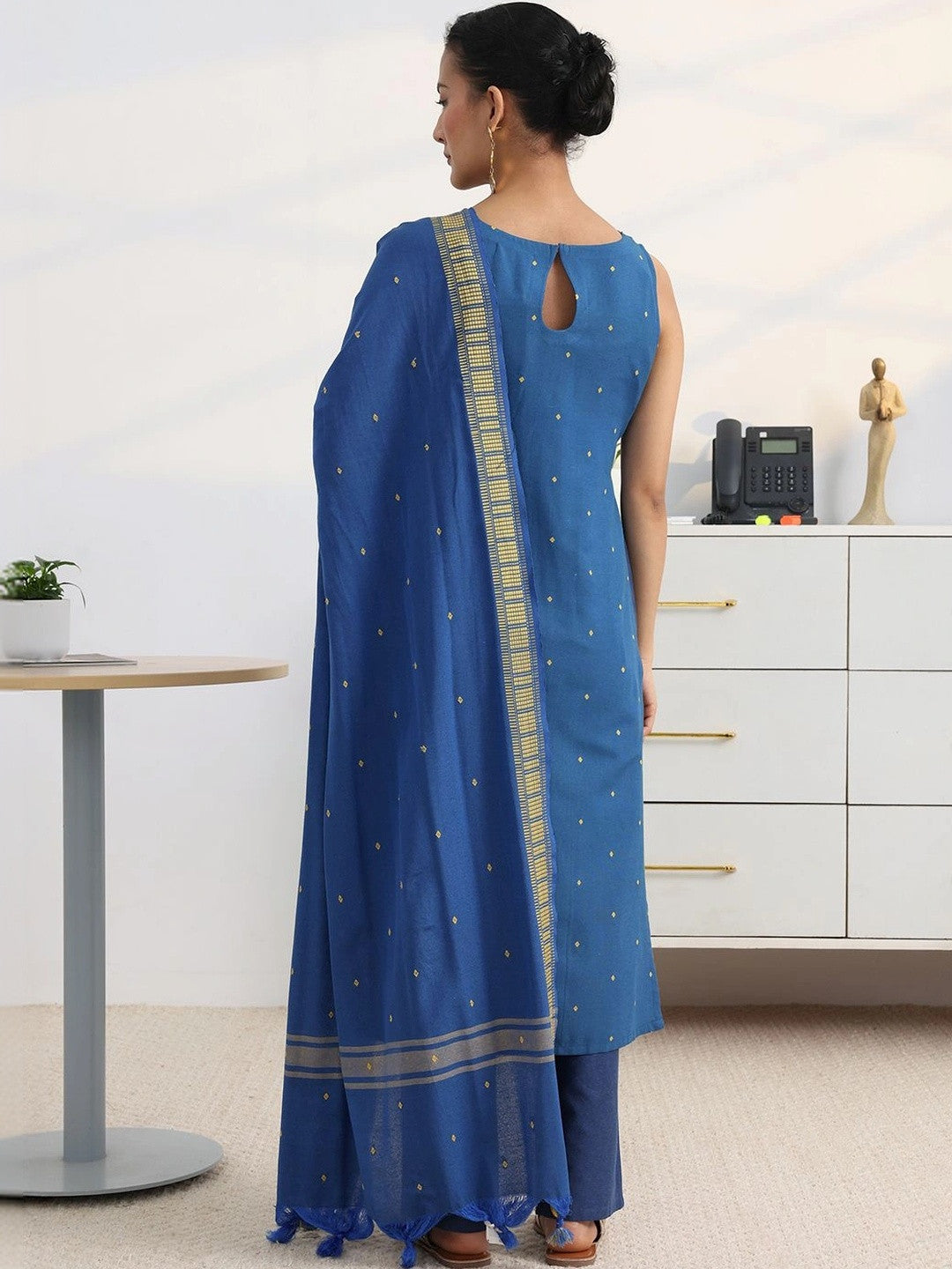 Women Ethnic Motifs Embroidered Regular Thread Work Kurta with Trousers & With Dupatta