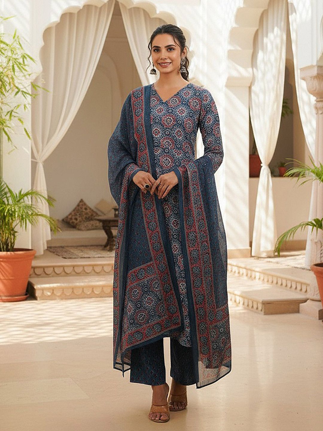 Dhiyona KL Women Ethnic Motifs Printed Kurta with Palazzo & Dupatta