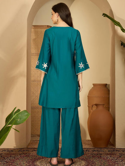 Women Floral Embroidered Regular Mirror Work Kurta with Palazzos