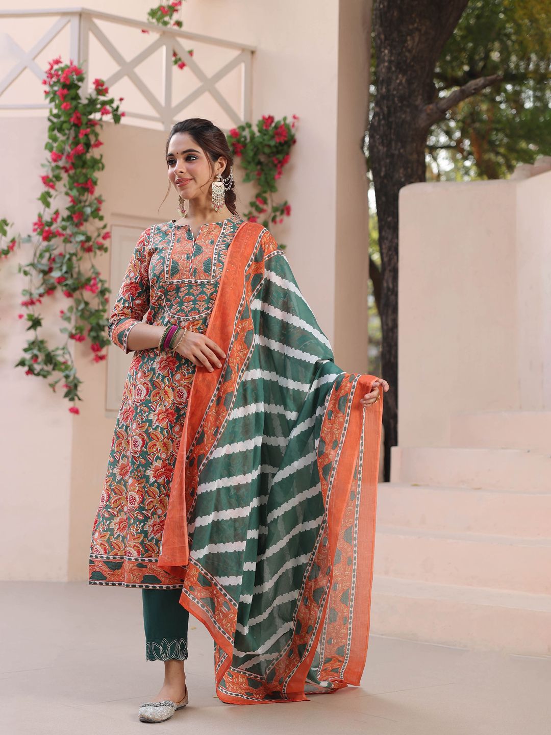 Dhiyona RR Women's Floral Printed Regular Pure Cotton Kurta with Trousers & With Dupatta