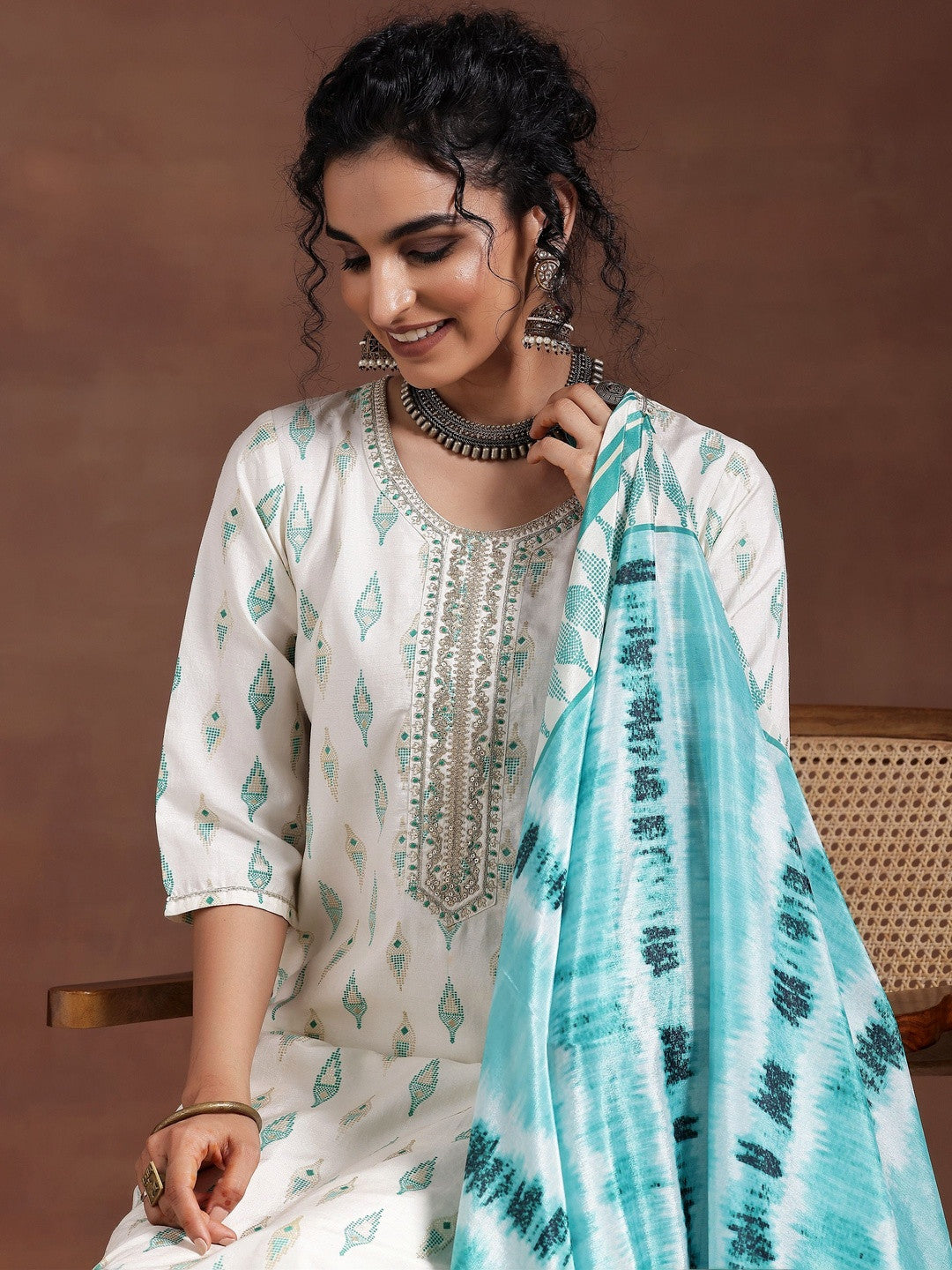 Women Ethnic Motifs Printed Regular Thread Work Kurta with Pyjamas & With Dupatta