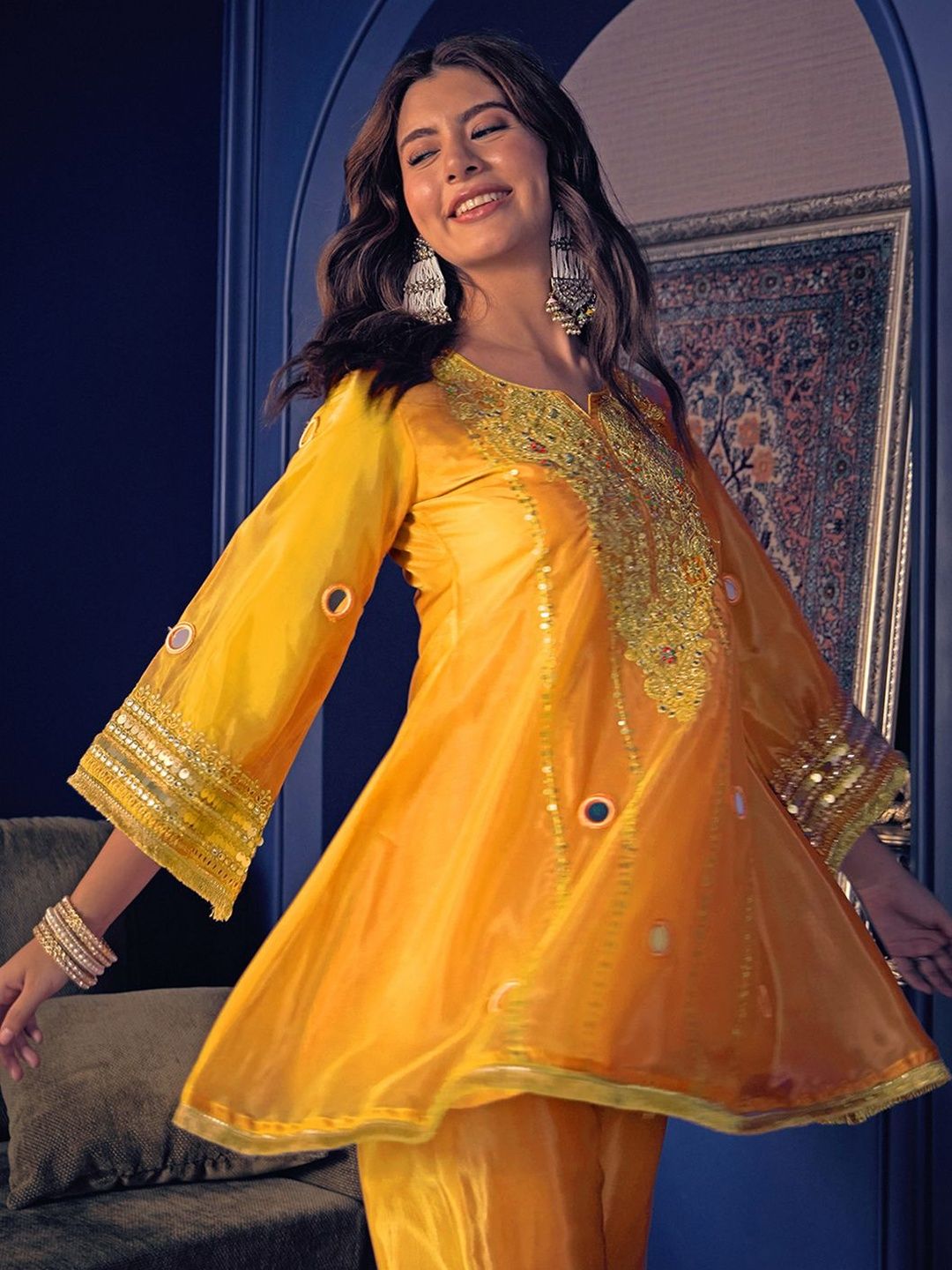 Dhiyona CH Women Ethnic Motifs Embroidered Regular Mirror Work Kurta with Salwar