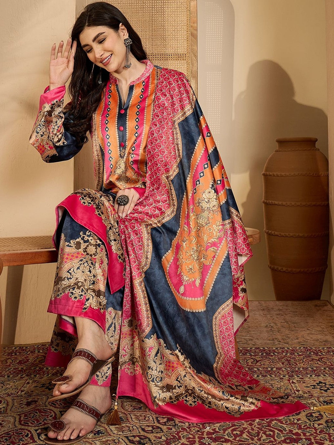 Printed Velvet Mandarin Collar Kurta & Trousers Kurta Sets