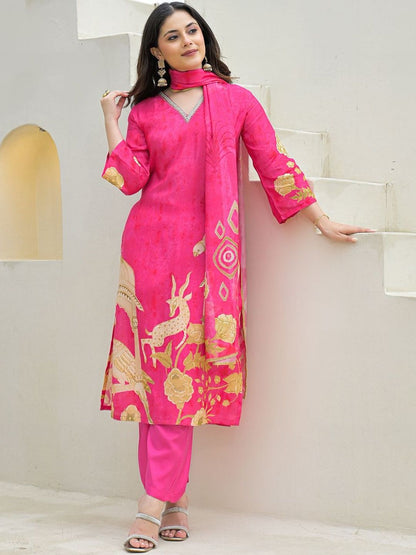 Dhiyona KL Women Printed Silk Blend Kurta Sets With Dupatta