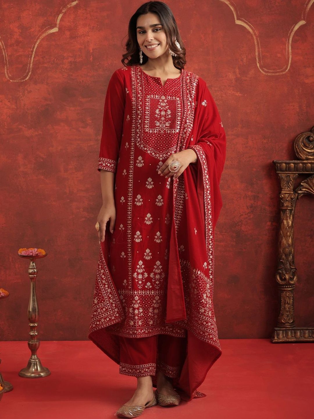 Women Ethnic Motifs Embroidered Kurta with Trousers & Dupatta
