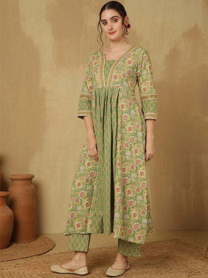Women Floral Printed Empire Pure Cotton Kurta with Trousers & With Dupatta