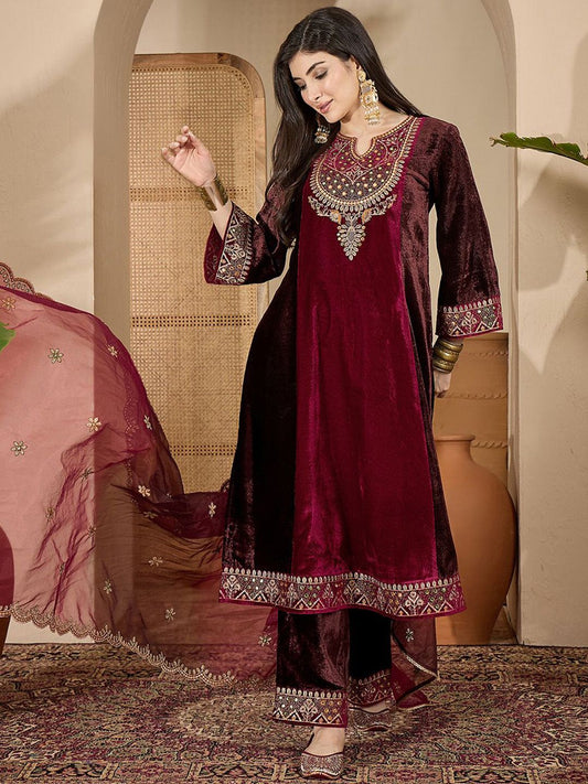 Dhiyona SN Zari Sequence Thread Cording Embroidered Velvet Kurta With Trousers & Dupatta