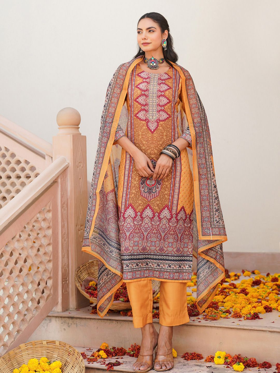 Dhiyona KL Women Ethnic Motifs Printed Regular Kurta with Trousers & With Dupatta