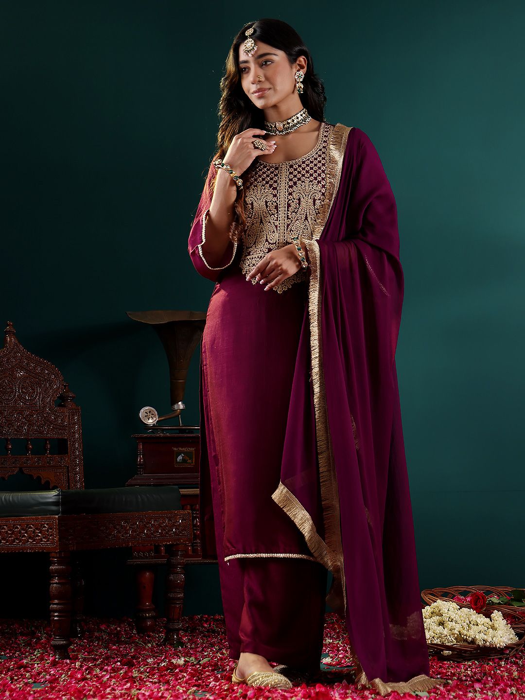 Dhiyona VA Women Ethnic Motifs Embroidered Regular Kurta with Palazzos & With Dupatta