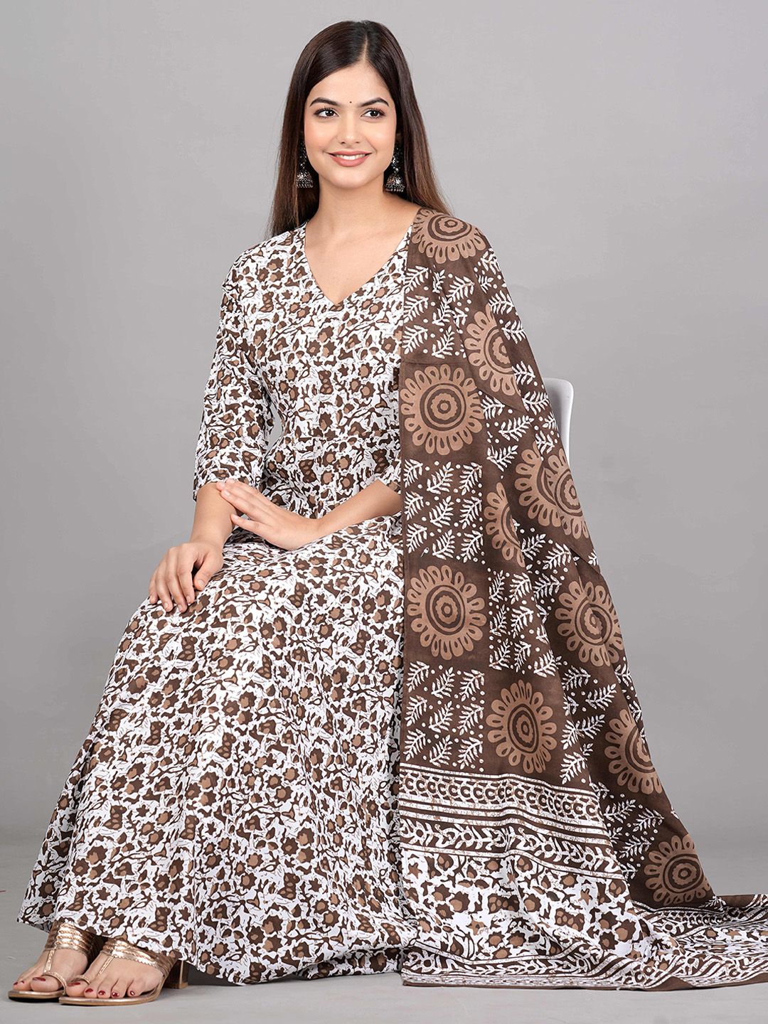 Dhiyona KL Printed Kurta with Trousers & Dupatta