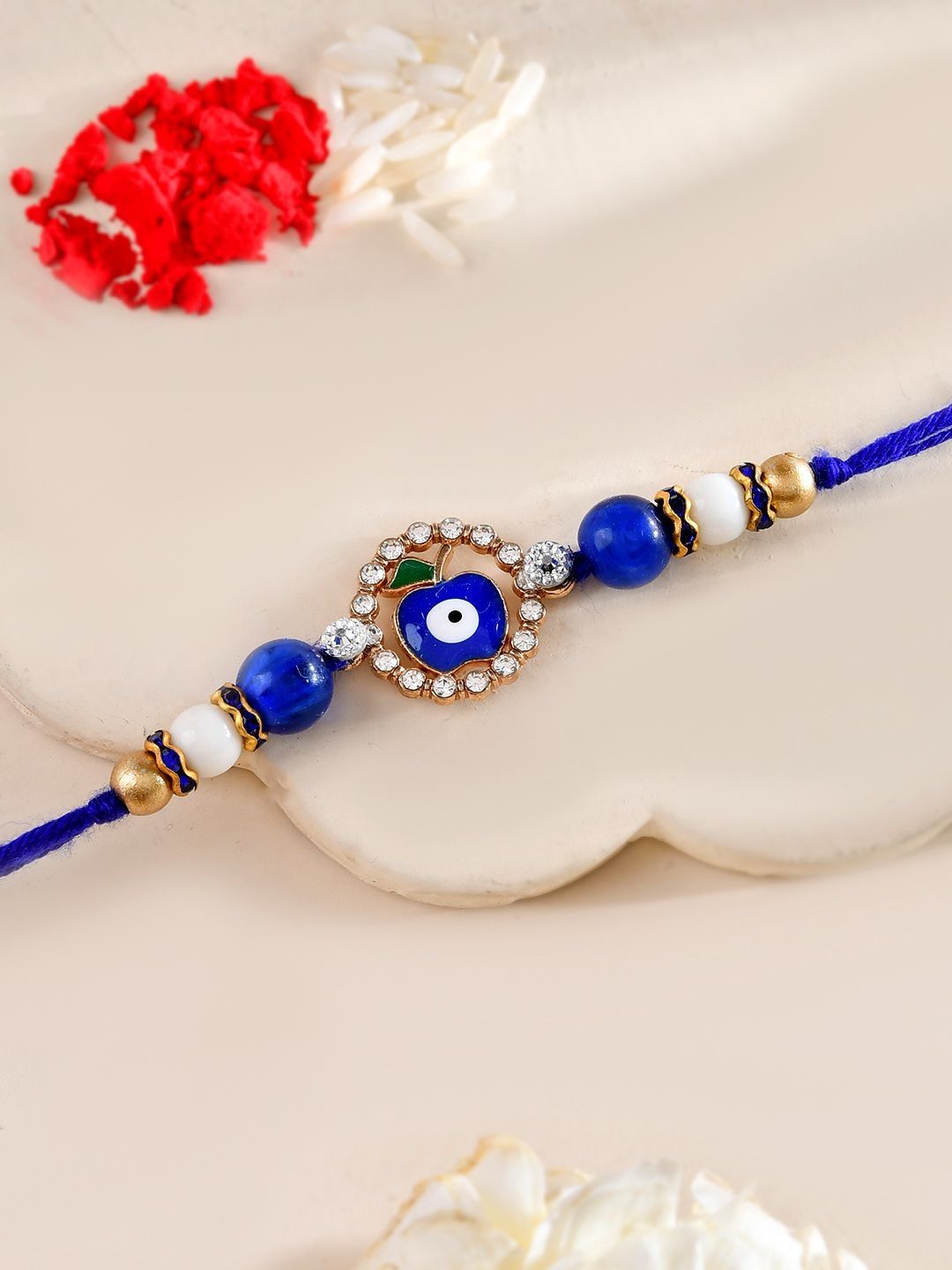 Dhiyona Rakhi