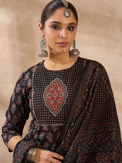 Women Ethnic Motifs Printed Regular Thread Work Pure Cotton Kurta with Trousers & With Dupatta