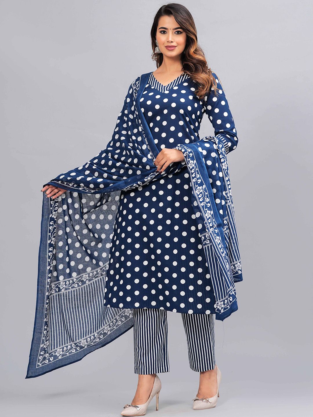 Dhiyona KL Polka Dot Printed Regular Pure Cotton Kurta With Trousers & Dupatta