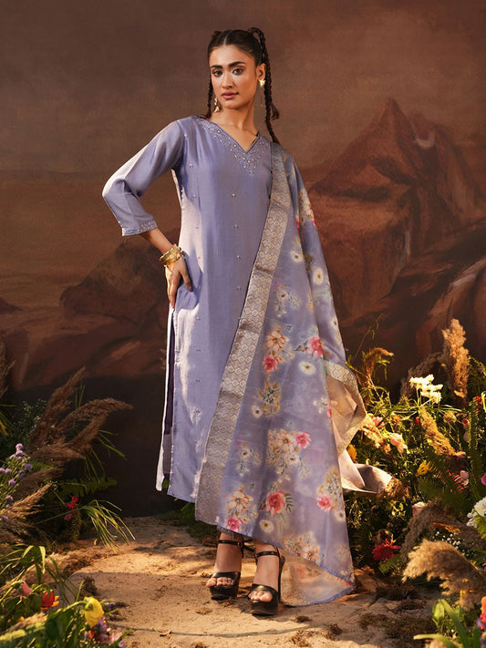 Dhiyona IS Women's Floral Embroidered V-Neck Three-Quarter Sleeves Kurta with Trousers & With Dupatta