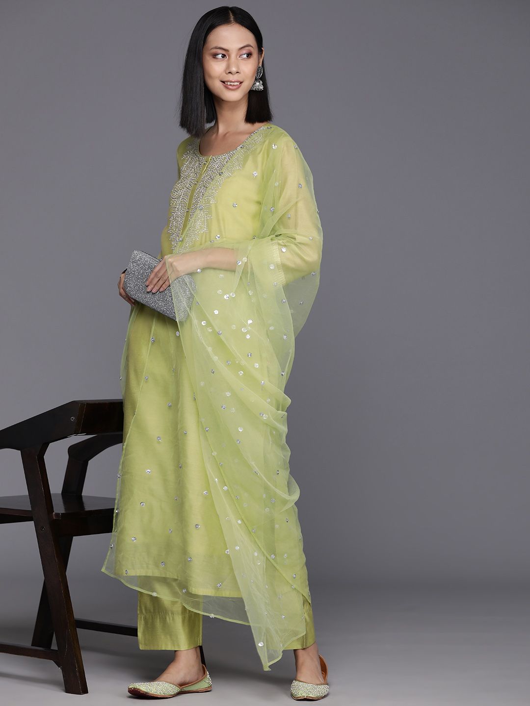 Green Floral Embroidered Regular Chanderi Silk Kurta with Trousers & Dupatta