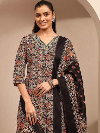 Women Ethnic Motifs Printed Regular Kurta with Trousers & With Dupatta
