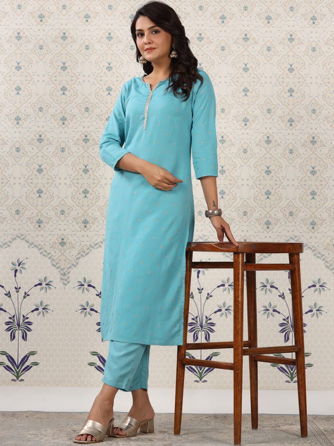 Dhiyona OD  Printed Regular Gotta Patti Kurta with Trousers
