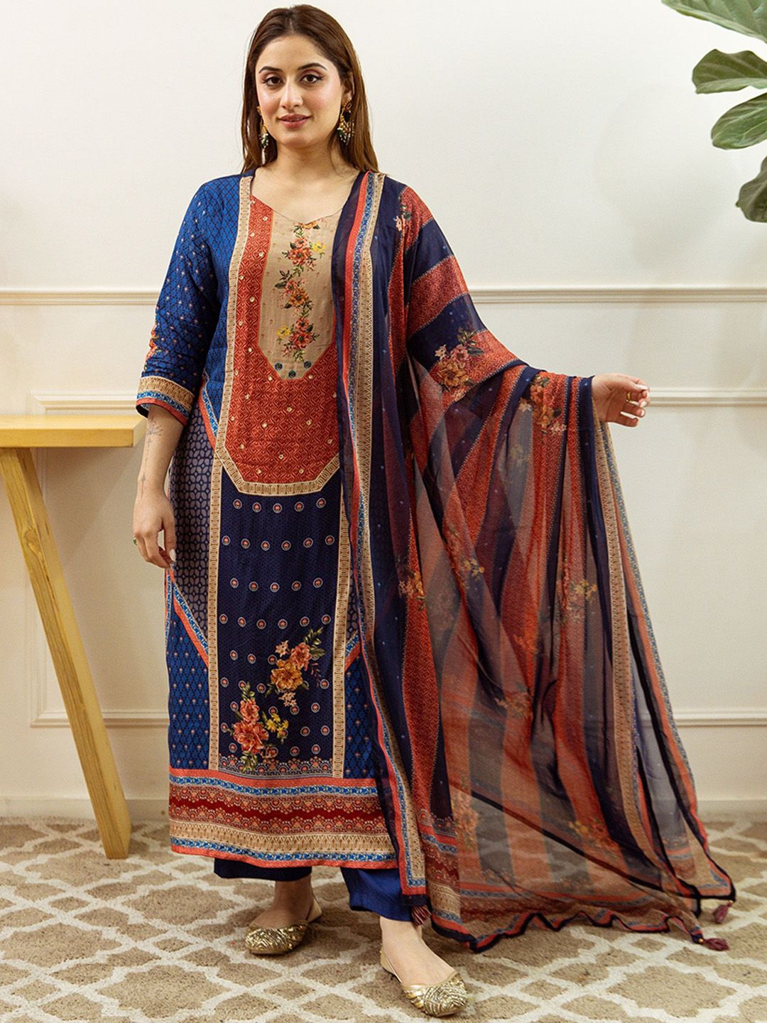 Dhiyona KL Women Ethnic Motifs Printed Regular Sequinned Kurta with Palazzos & With Dupatta