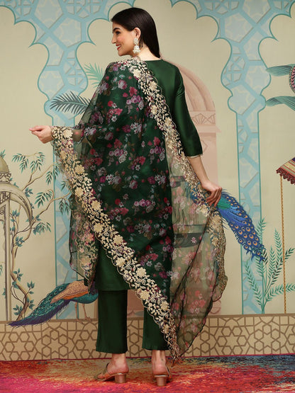 Dhiyona IS Women's Green Thread Work Silk Crepe Straight Kurta With Trousers & Dupatta