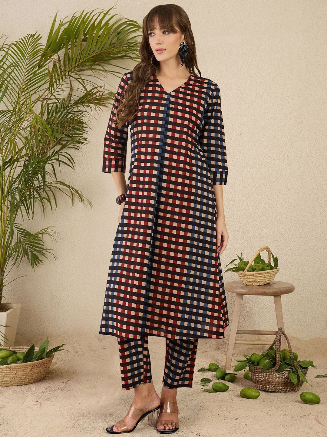 Dhiyona IE Geometric Printed Shirt Collar Pure Cotton Straight Kurta With Trnousers