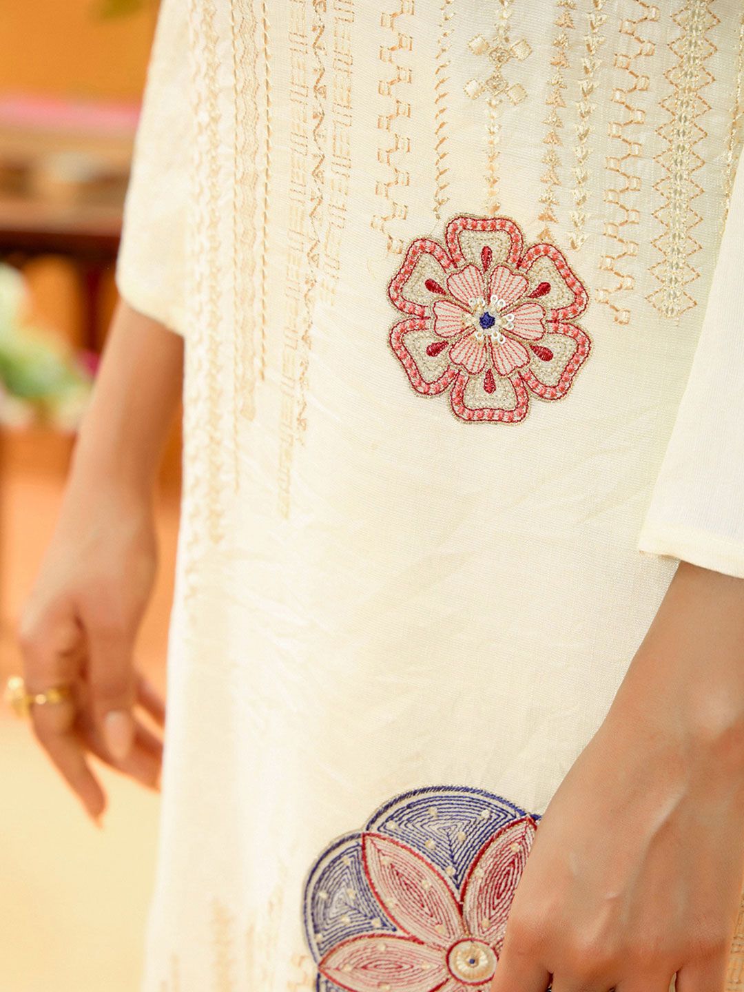Dhiyona CH Floral Embroidered Sequinned Pure Cotton Straight Kurta With Trousers & Dupatta