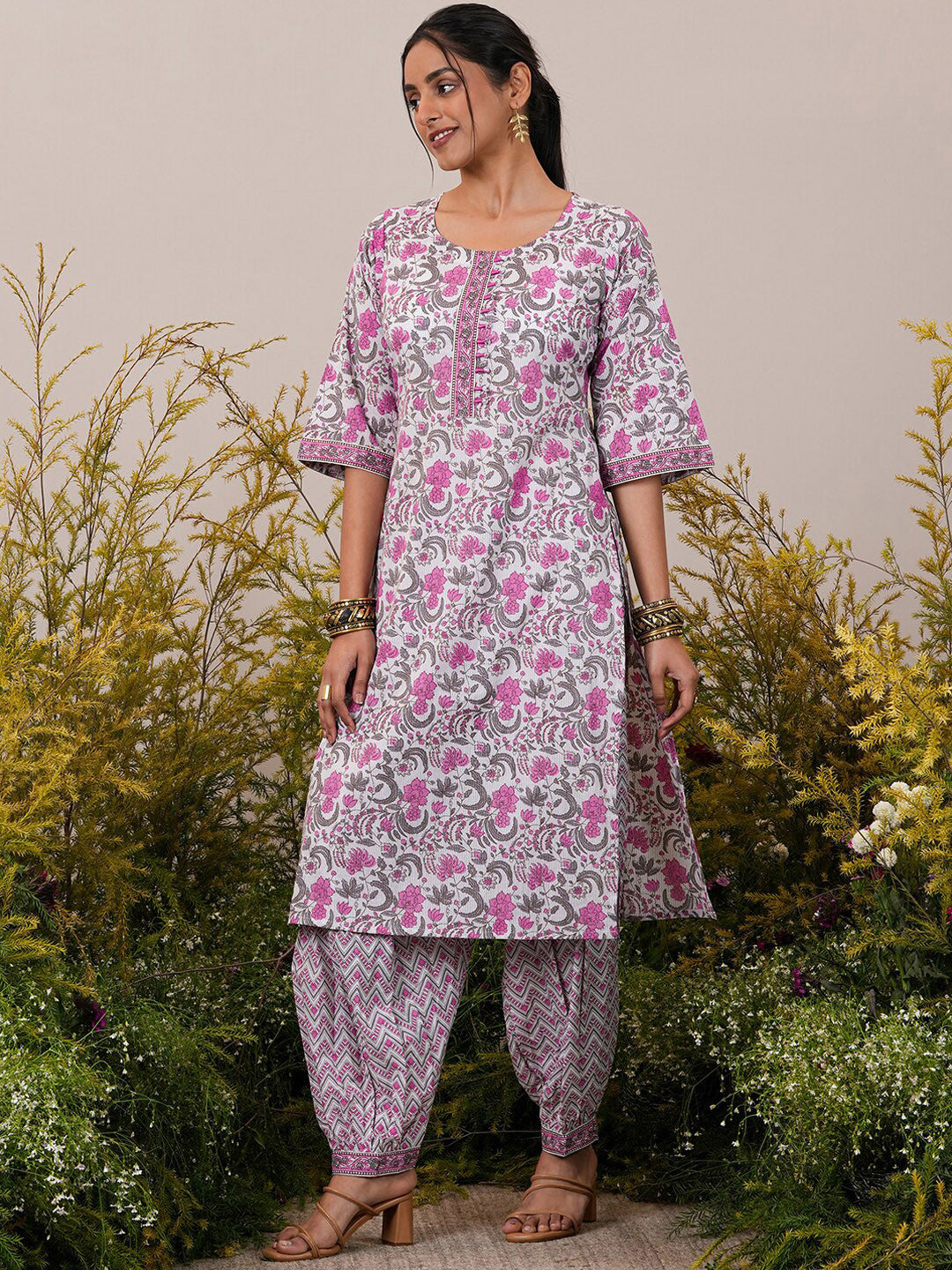Floral Printed Regular Pure Cotton Kurta With Salwar & Dupatta