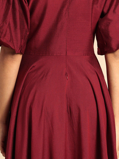 Dhiyona AY Women's Maroon Solid Puff Sleeves V Neck Embroidered Detail Midi Dress