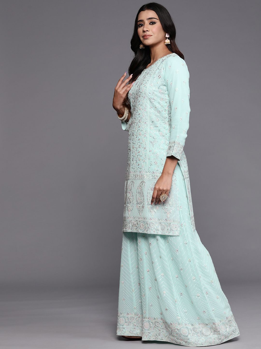 Dhiyona LL Women Floral Embroidered Regular Beads and Stones Kurta with Palazzos & Dupatta