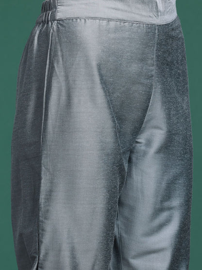 Dhiyona SN Women's Velvet Empire Kurta with Trousers