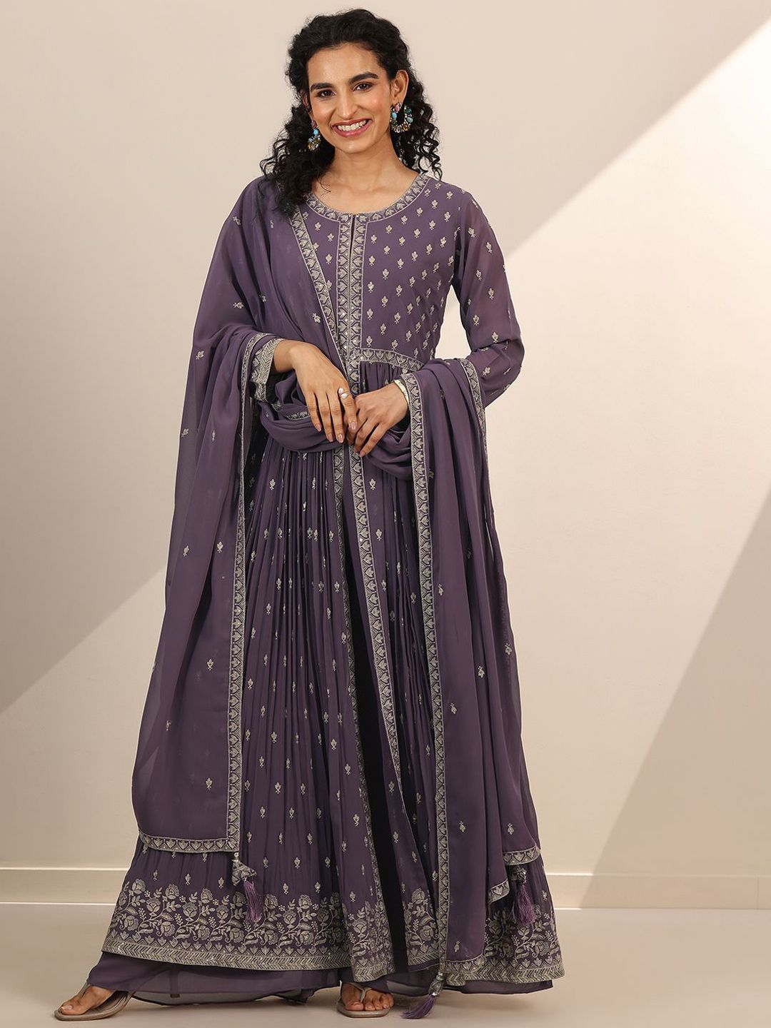 Dhiyona LL Women Floral Empire Sequinned Kurta with Palazzos & With Dupatta
