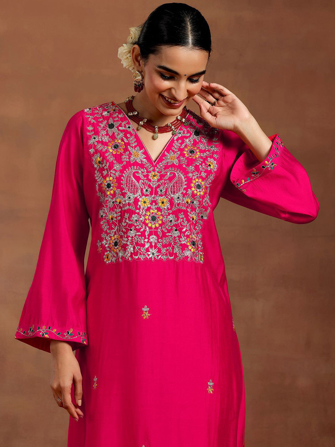 Ethnic Motifs Embroidered Sequinned V-Neck Straight Kurta With Trouser & Dupatta