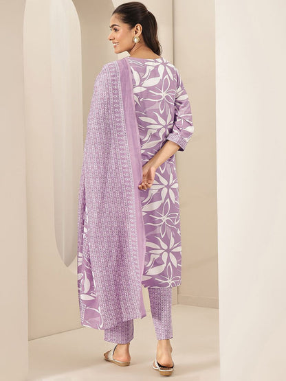 Gerua By Floral Printed V-Neck Straight Kurta With Trousers & Dupatta