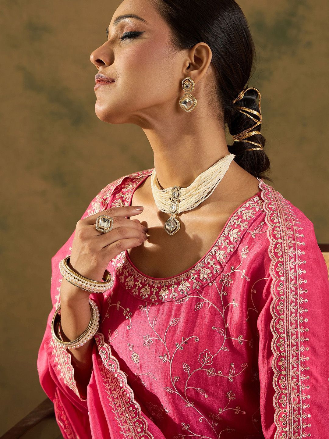 Dhiyona IE Women Ethnic Motifs Embroidered Regular Thread Work Kurta with Trousers & With Dupatta
