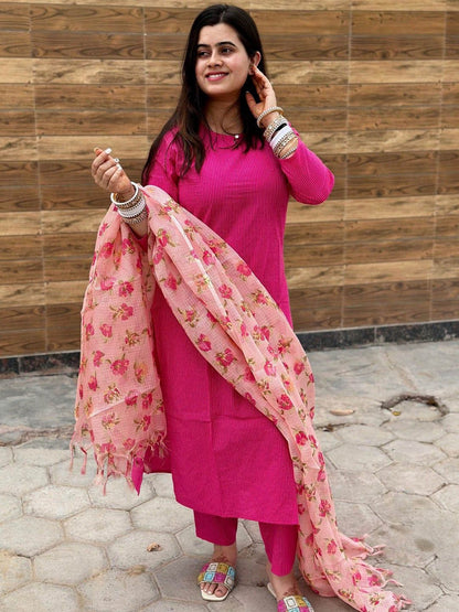 Dhiyona KL Striped Kurta with Trousers & Dupatta