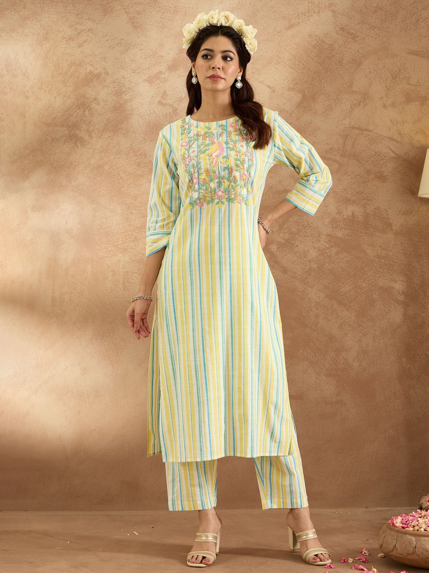 Dhiyona IE Floral Embroidered Pure Cotton Straight Kurta with Trouser