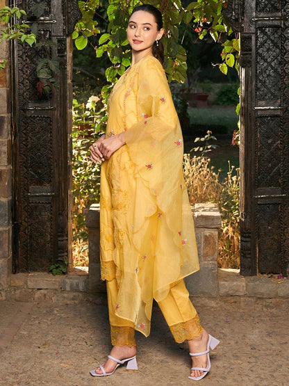 Dhiyona IE Ethnic Motifs Embroidered Thread Work Pure Cotton Kurta with Trousers & Dupatta