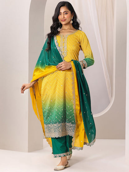 Women Bandhani Printed Regular Kurta with Trousers & With Dupatta