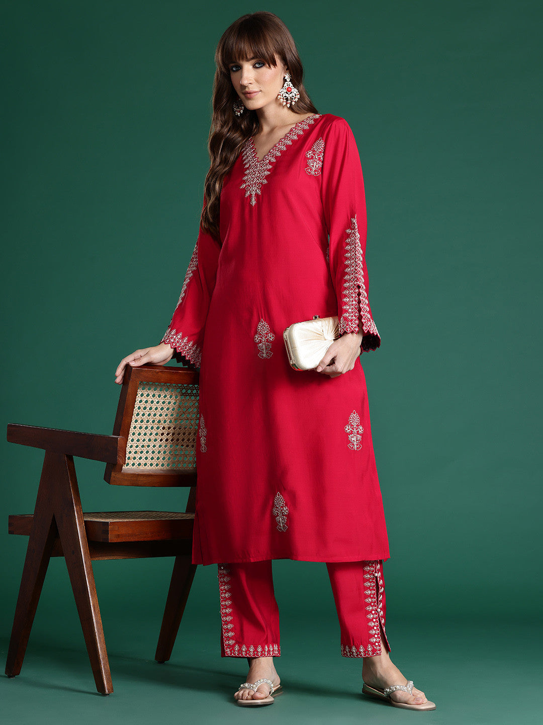 Ethnic Motifs Embroidered Sequinned Kurta with Trousers