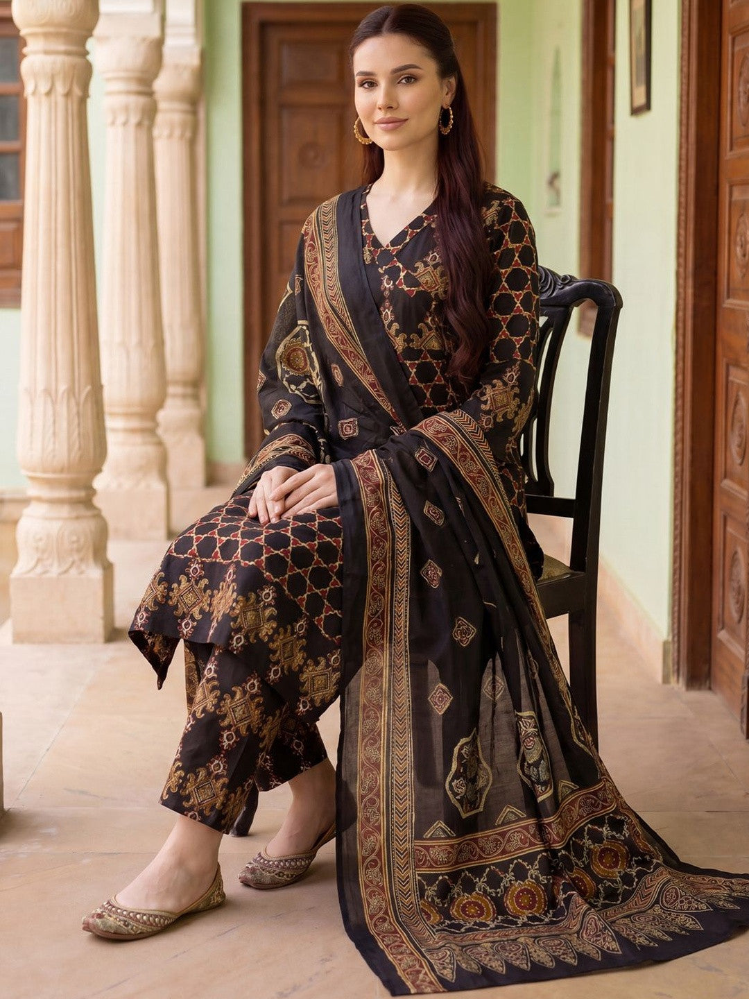 Women Ethnic Motifs Printed Regular Pure Cotton Kurta with Trousers & With Dupatta