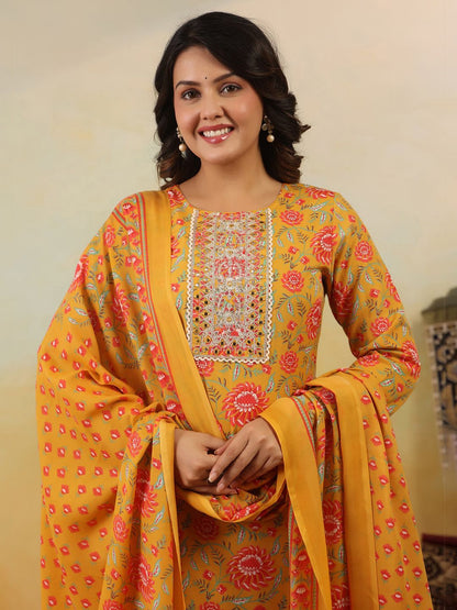 Floral Embroidered Regular Kurta With Trousers & Dupatta