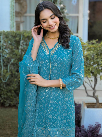 Dhiyona HOP Floral Motifs Embroidered Scalloped Short Kurta & Sharara With Dupatta