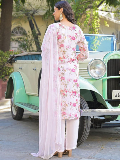 Dhiyona KL Women Pink Silk Blend Kurta Sets