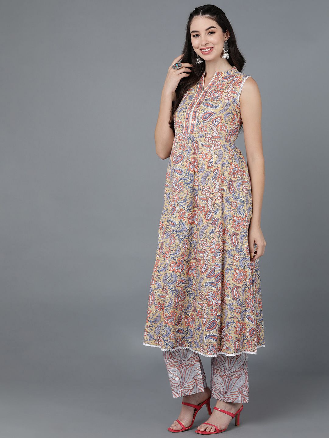 Dhiyona KL Floral Printed Empire Mandarin Collar Pure Cotton Kurta With Palazzos & Dupatta