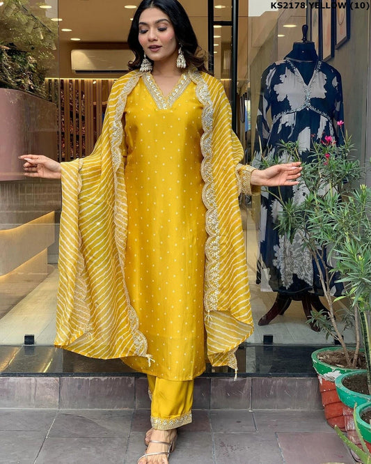Dhiyona KL Women Kurta Sets