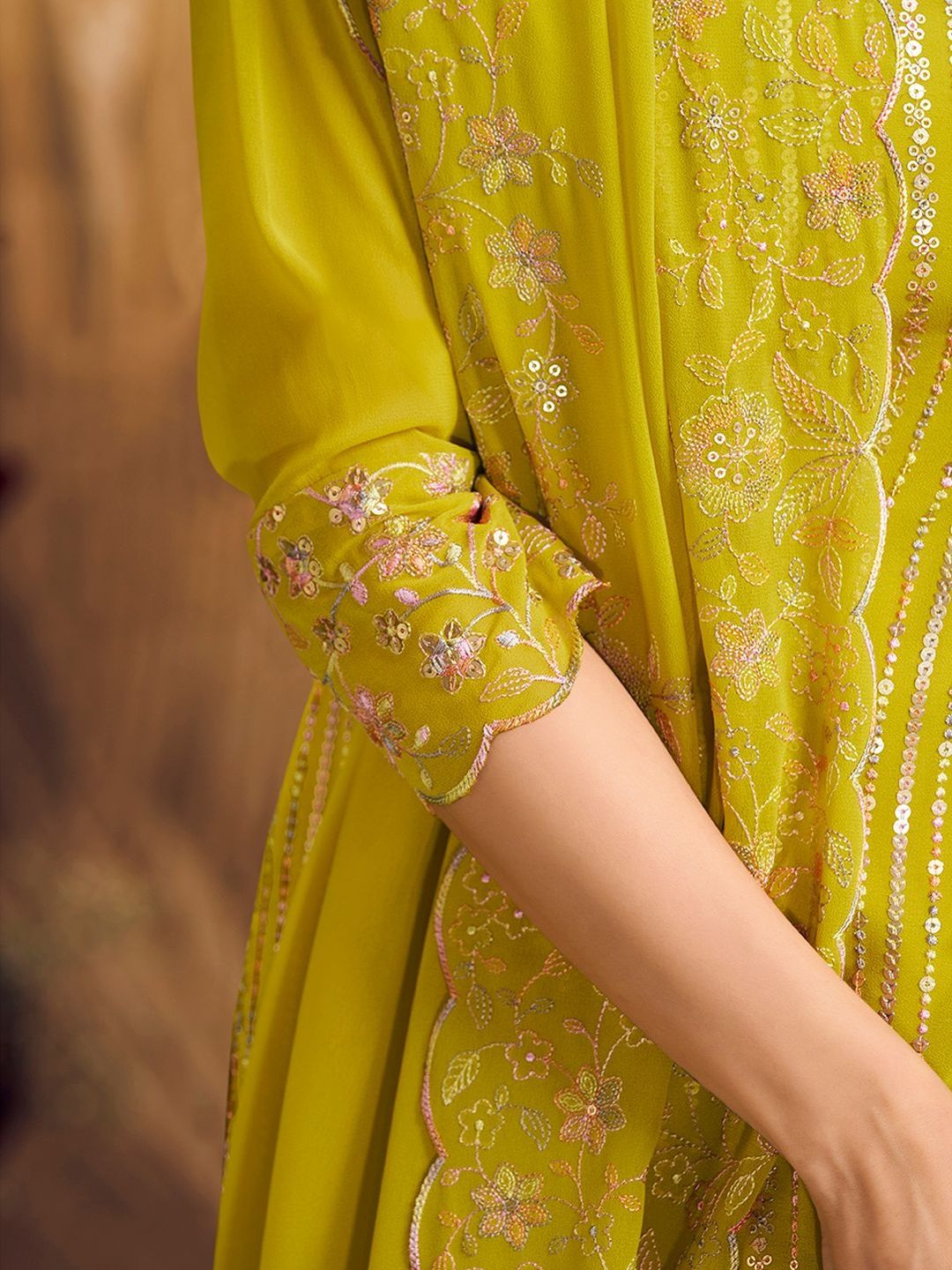 Dhiyona IN Women Ethnic Motifs Embroidered Regular Sequinned Kurta with Palazzos & With Dupatta