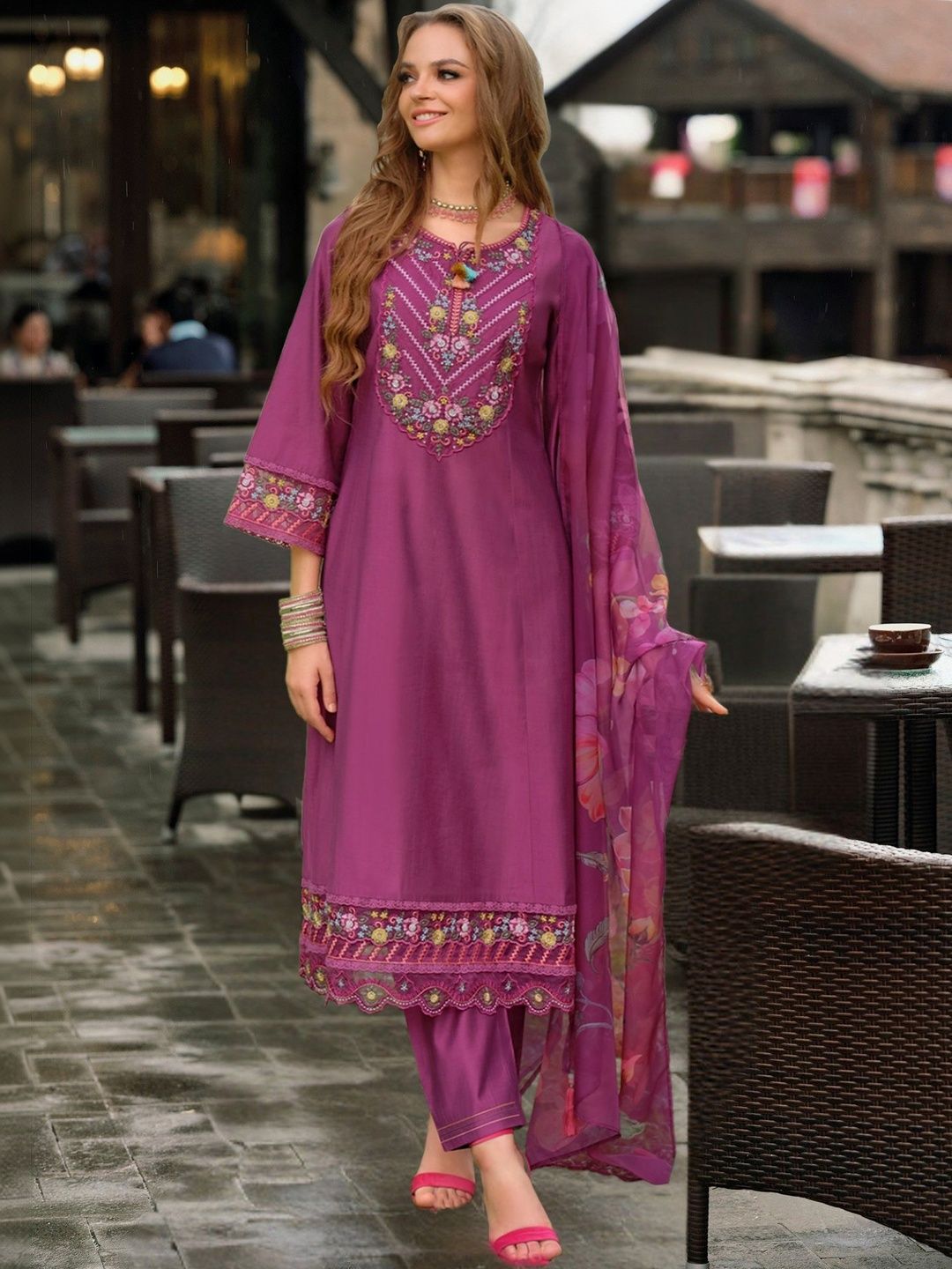 Dhiyona IE Women Floral Embroidered Regular Thread Work Kurta with Trousers & With Dupatta