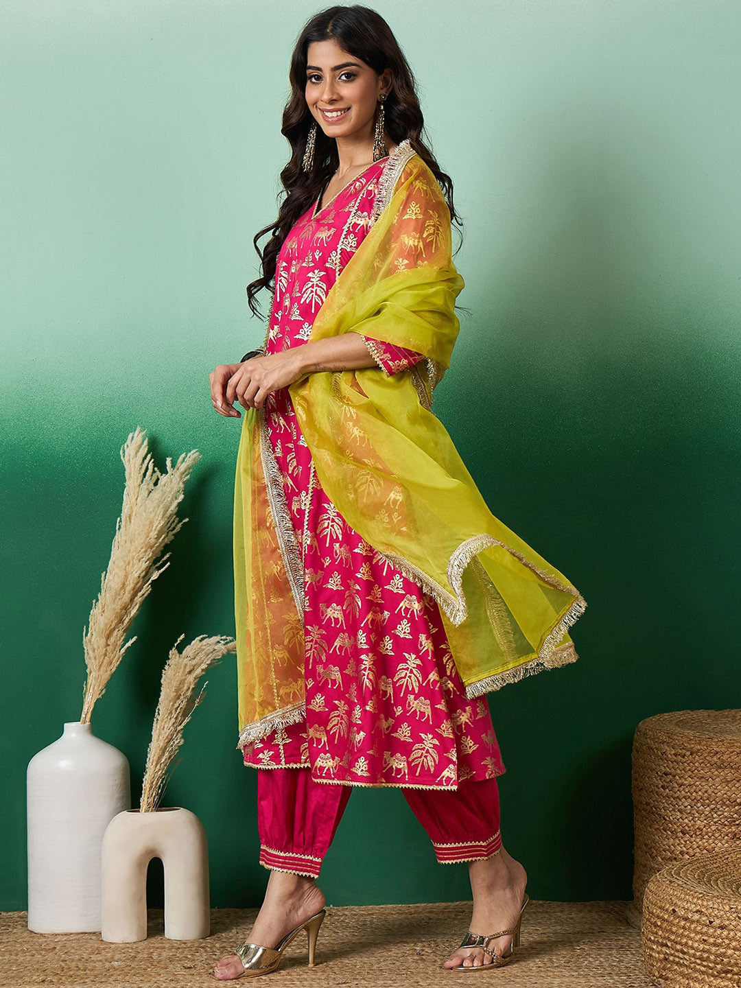 Printed Straight Kurta & Salwar With Dupatta