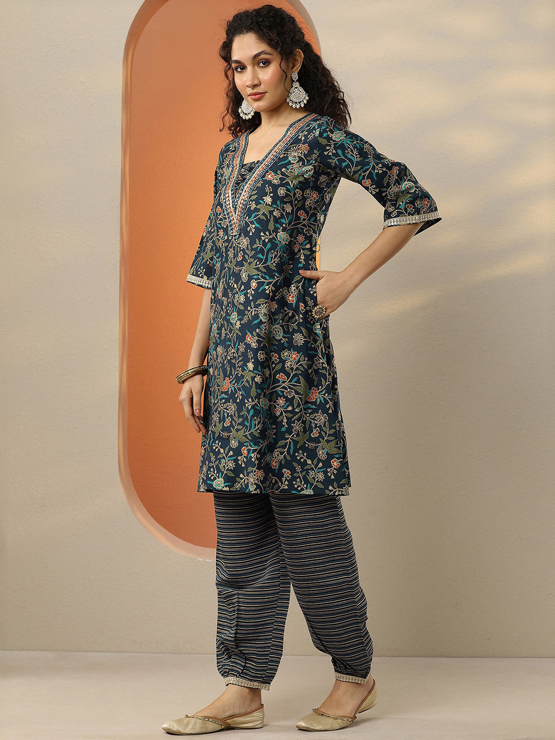 Women Floral Printed Regular Mirror Work Kurta with Salwar & With Dupatta